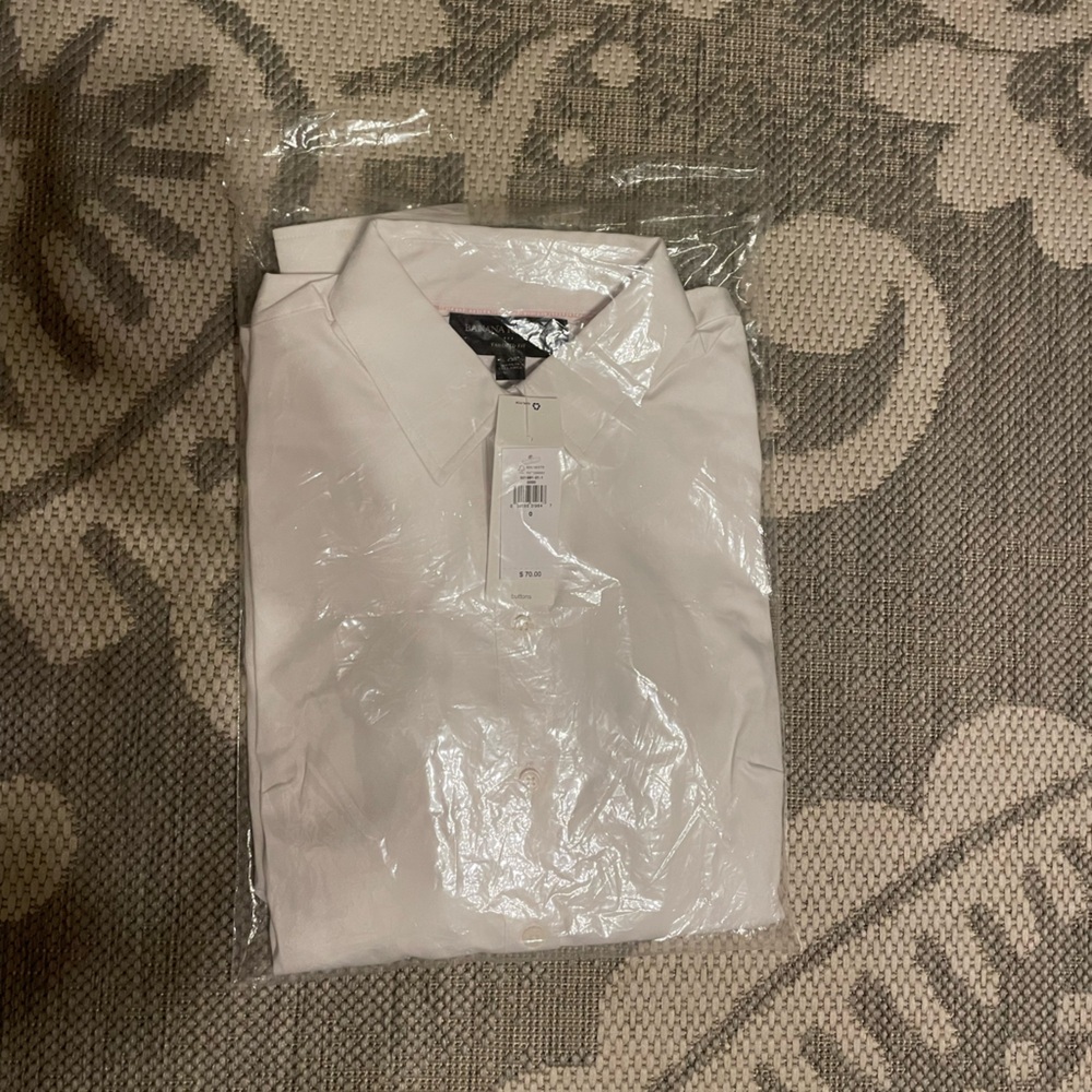 Banana Republic women’s white long sleeved, collared dress shirt(s) “tailored”